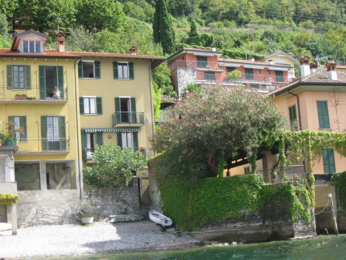 Casa In Riva Al Lago ヴァレンナ エクステリア 写真
