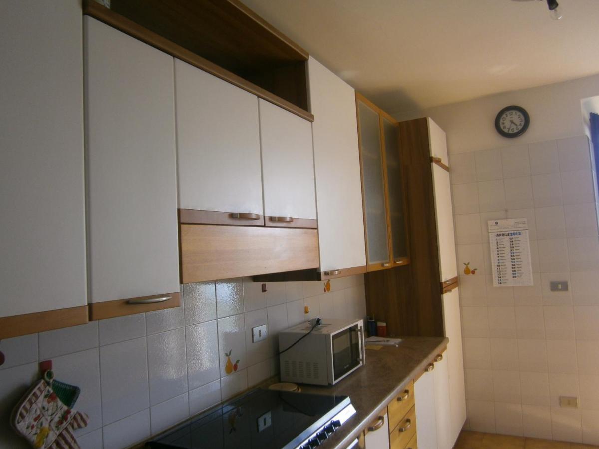 Casa In Riva Al Lago ヴァレンナ エクステリア 写真