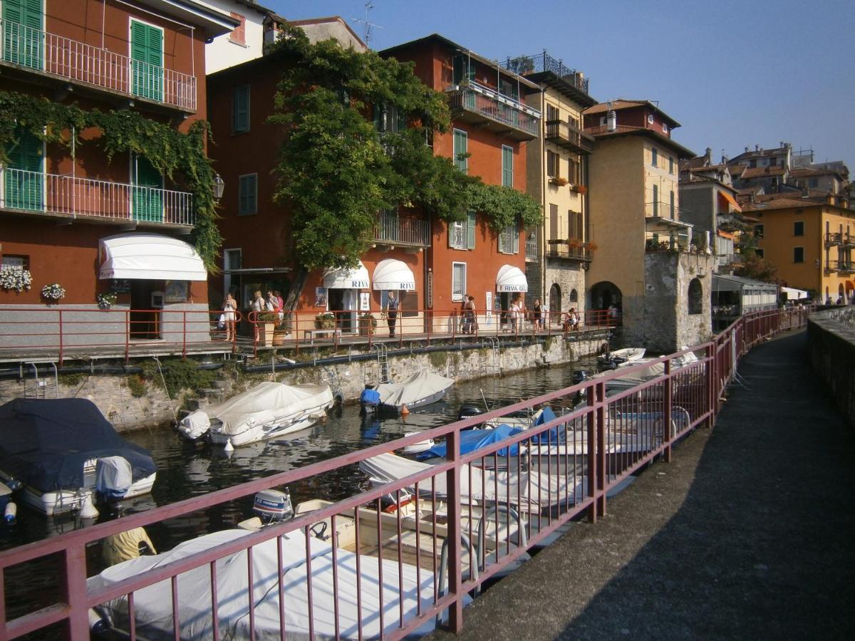 Casa In Riva Al Lago ヴァレンナ エクステリア 写真